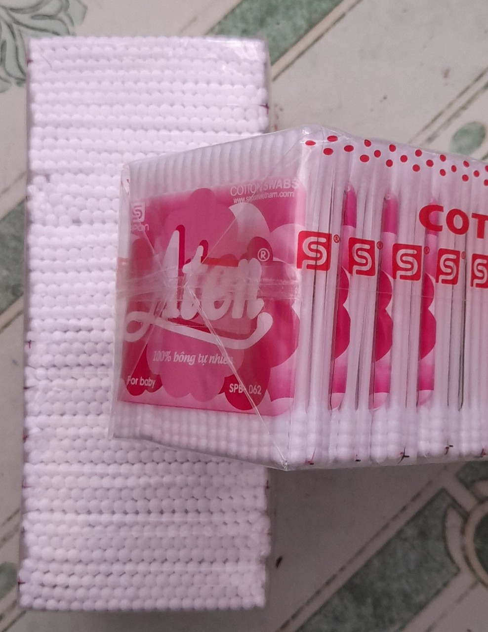 TĂM BÔNG NHỰA 1 ĐẦU XOẮN BÉ (b12 gói/80 que)(BT)